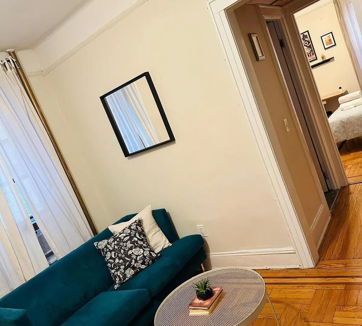 Sunnyside One Bedroom Apt New York